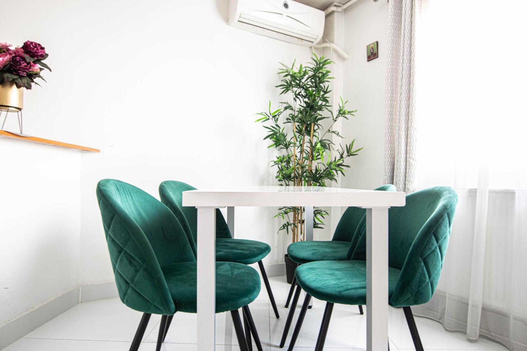 Apartament Near The Park Two Rooms بوخارست المظهر الخارجي الصورة