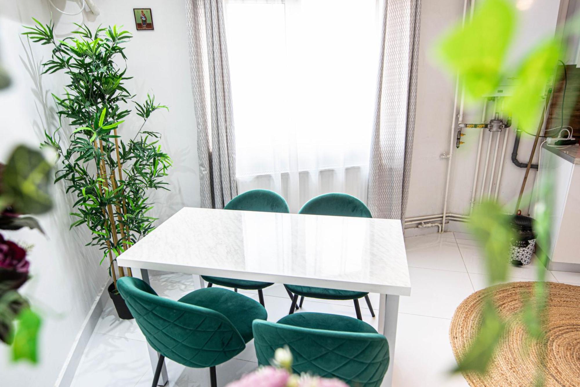 Apartament Near The Park Two Rooms بوخارست المظهر الخارجي الصورة