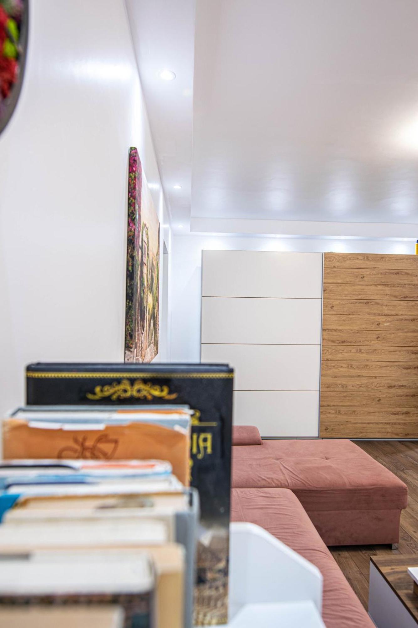 Apartament Near The Park Two Rooms بوخارست المظهر الخارجي الصورة