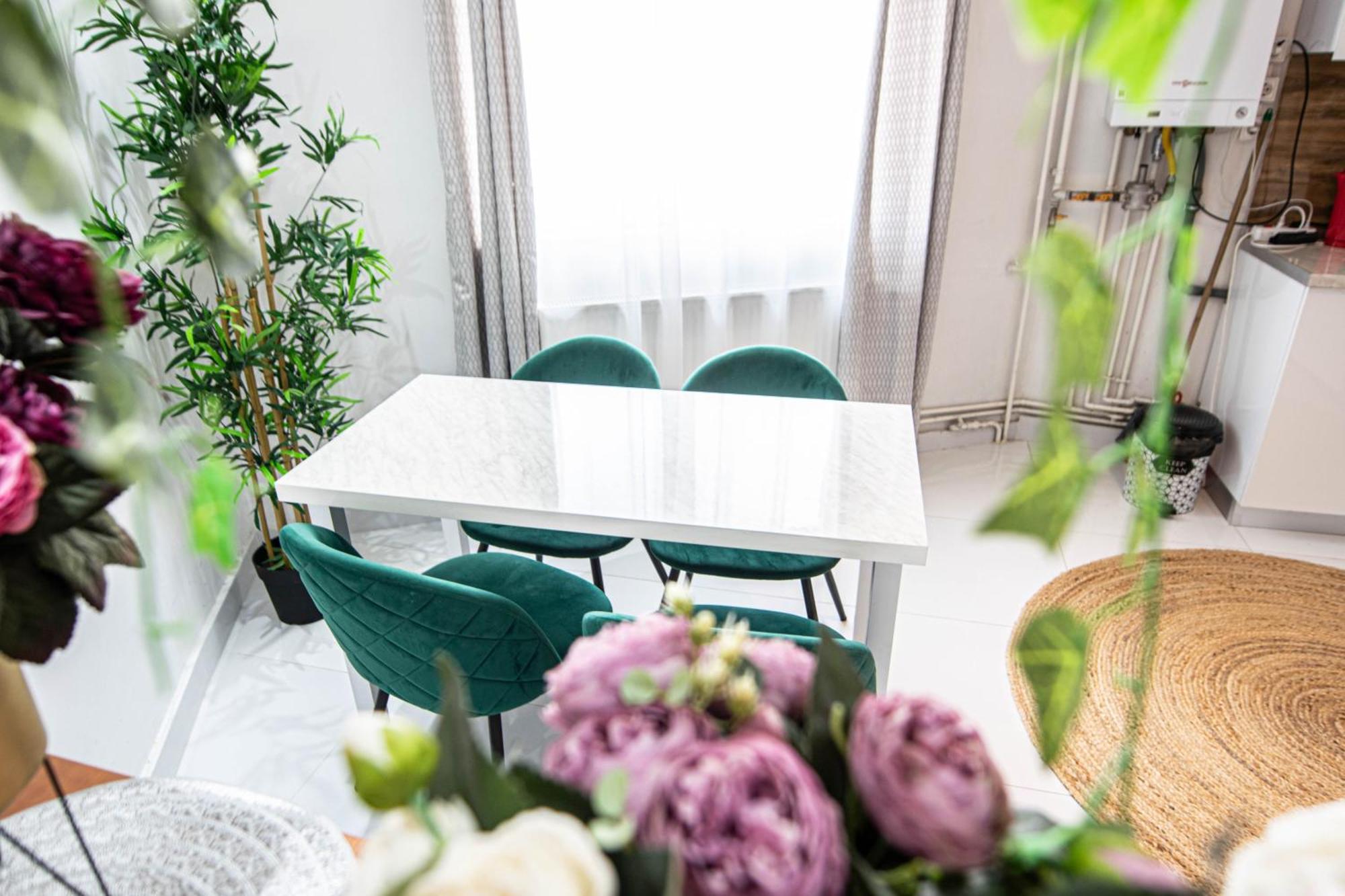 Apartament Near The Park Two Rooms بوخارست المظهر الخارجي الصورة